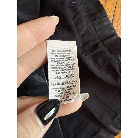 Free people Skirt Womens 0 Black Faux Leather Mini Zip Back Urban Outfitters - Picture 3 of 5